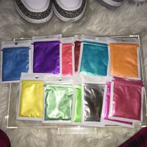 Colors for lip gloss